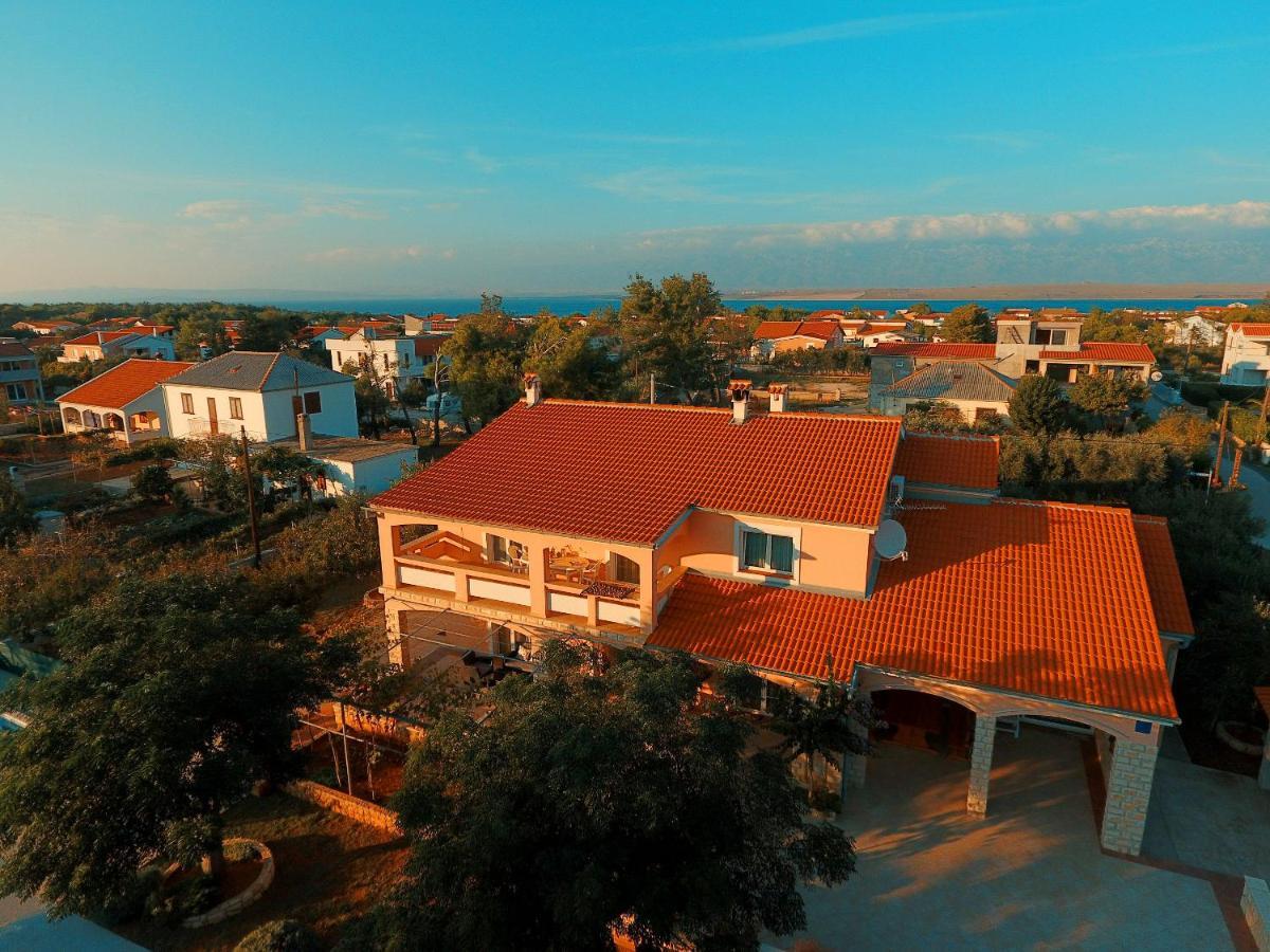 Apartments Nikaia Vir Zewnętrze zdjęcie