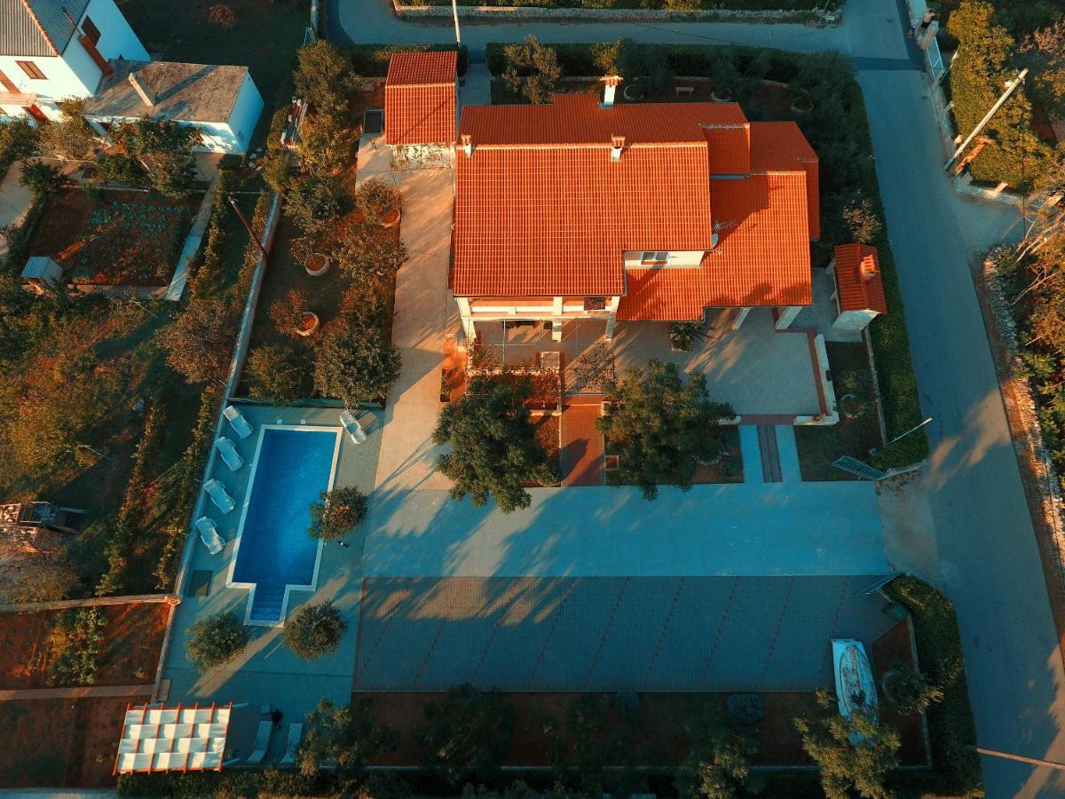 Apartments Nikaia Vir Zewnętrze zdjęcie